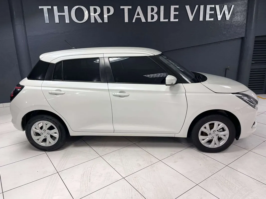 Suzuki Swift 1.2 GL+ MT - Image 2