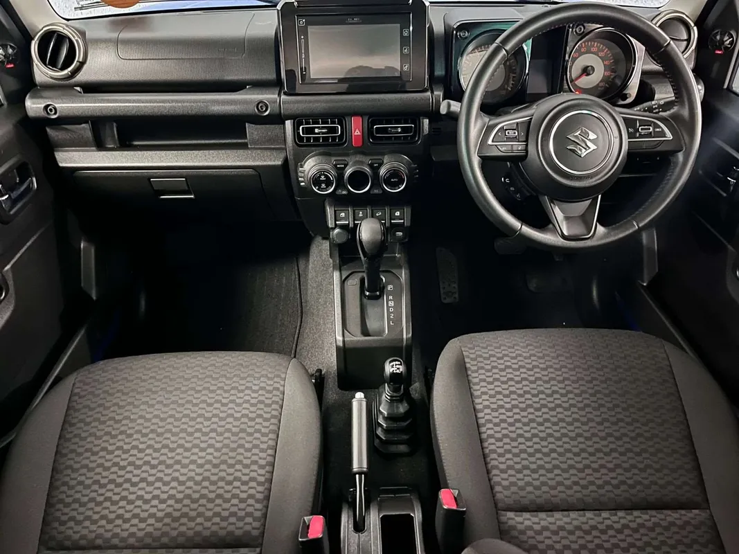 Suzuki Jimny 1.5 GLX Auto - Image 3