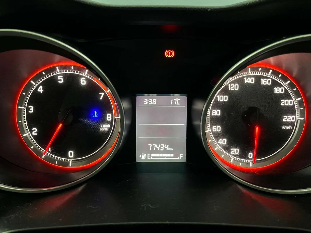Suzuki Swift 1.2 GLX - Image 5