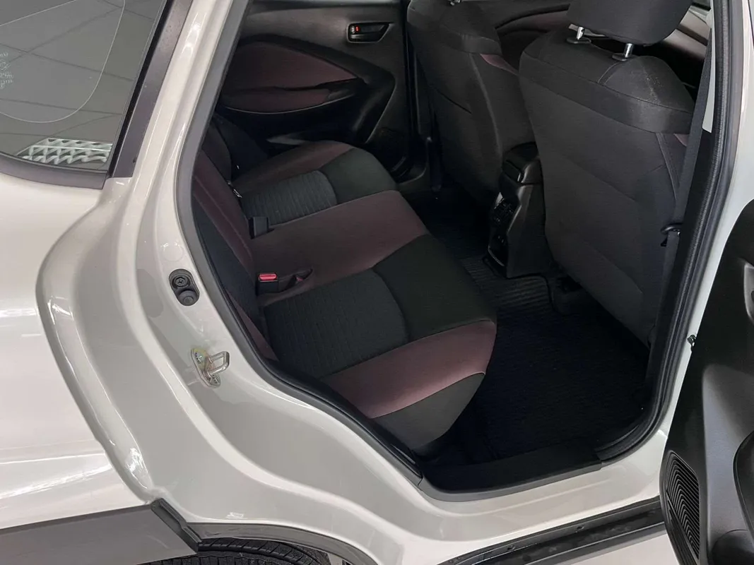 Suzuki Fronx 1.5 GL 4AT - Image 6