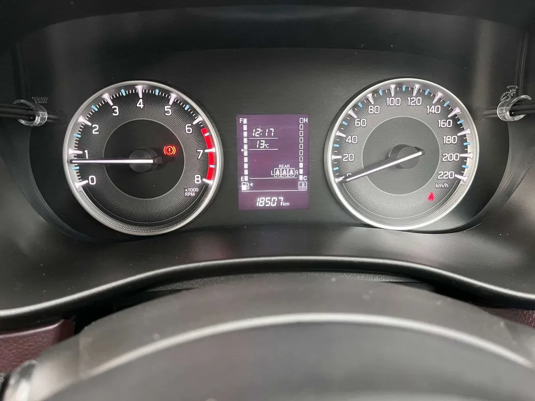 Suzuki Fronx 1.5 GL 5MT - Image 5