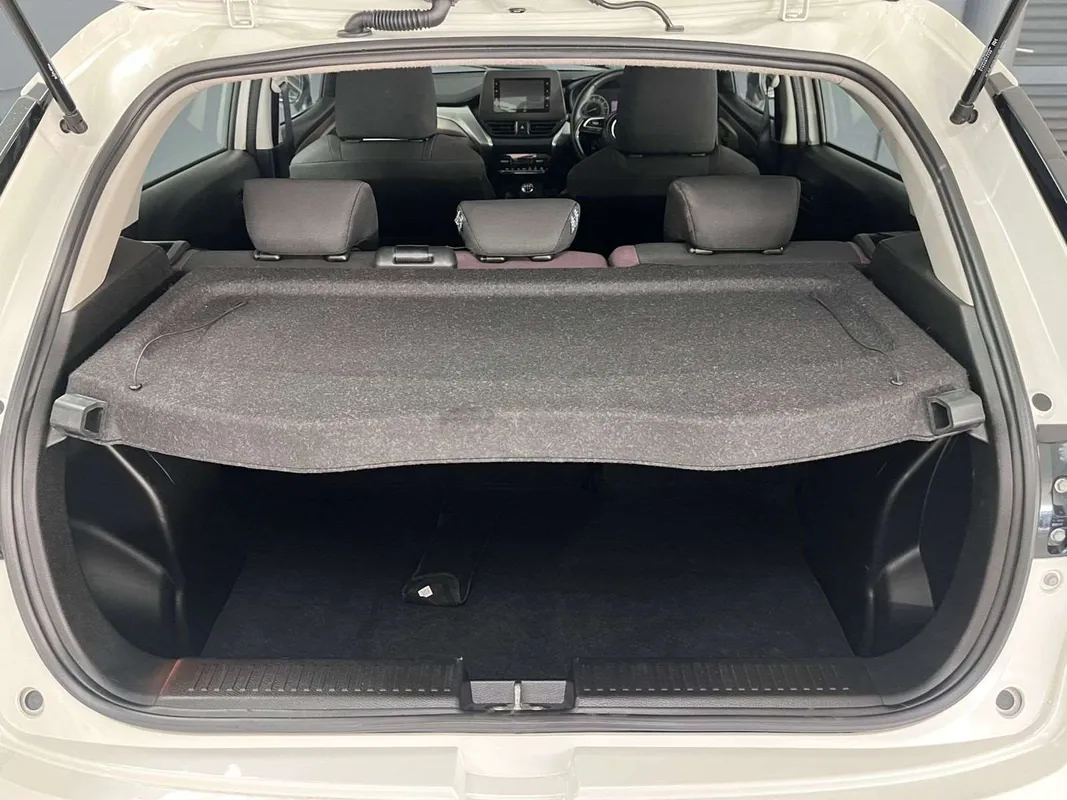 Suzuki Fronx 1.5 GL 5MT - Image 8