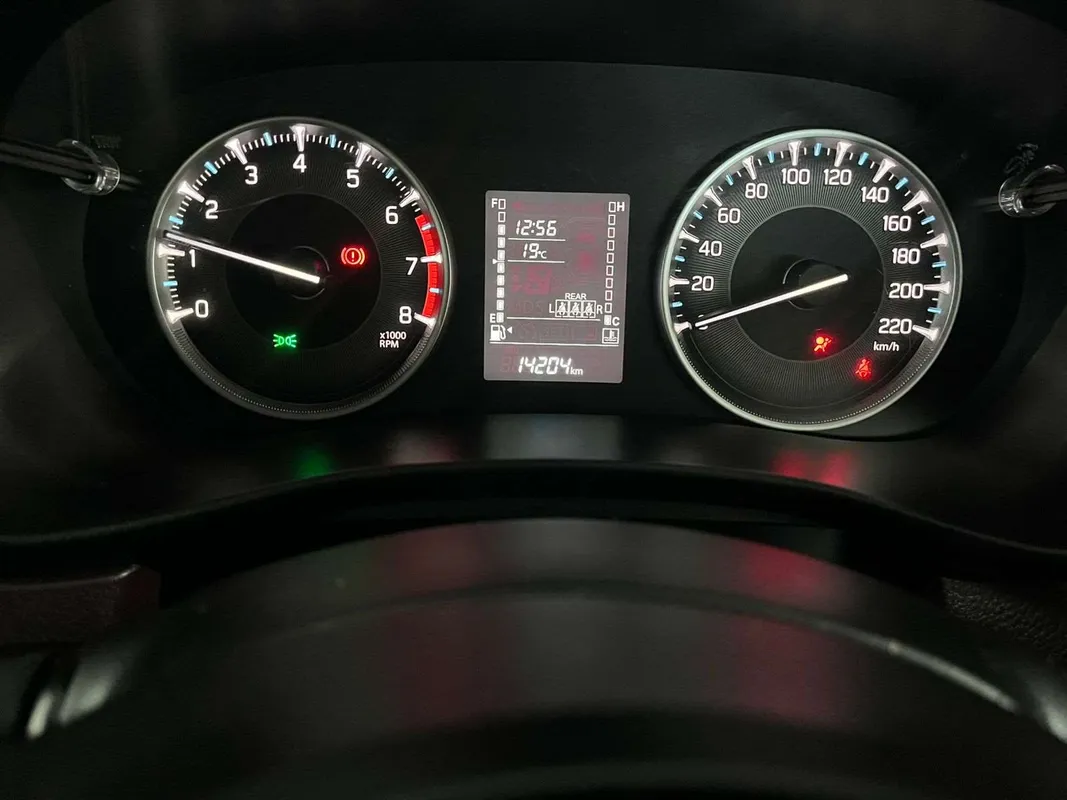 Suzuki Fronx 1.5 GL 5MT - Image 5
