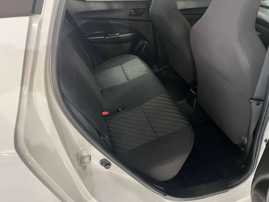 Suzuki Swift 1.2 GA - Image 7