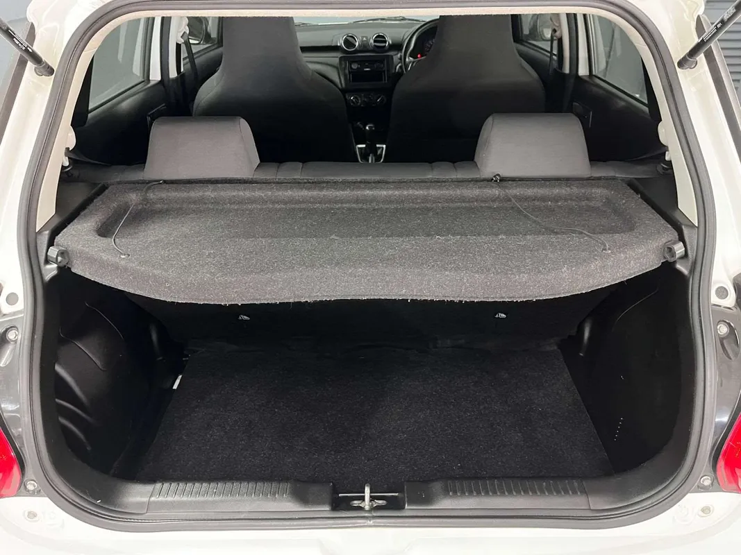 Suzuki Swift 1.2 GA - Image 8