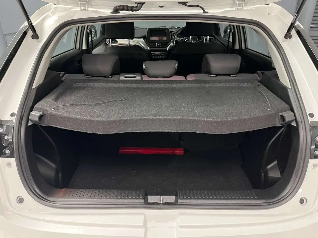 Suzuki Fronx 1.5 GL 5MT - Image 8
