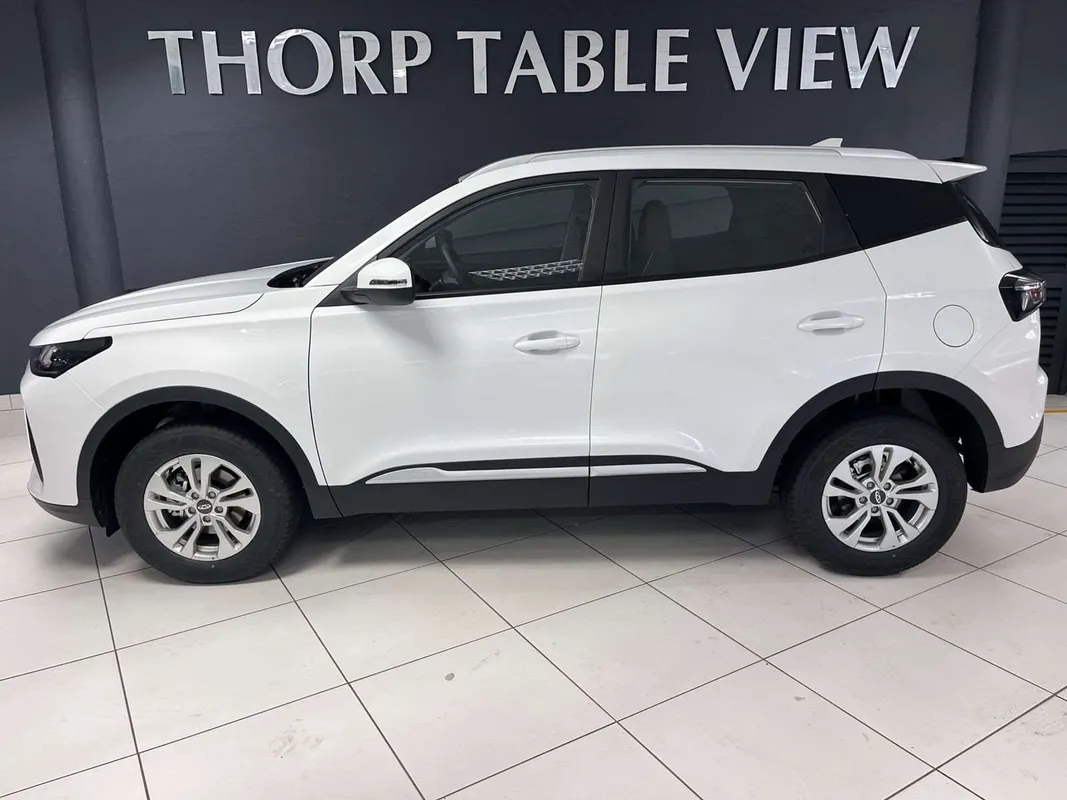 Chery Tiggo 4 Cross 1.5 LiT CVT - Image 4