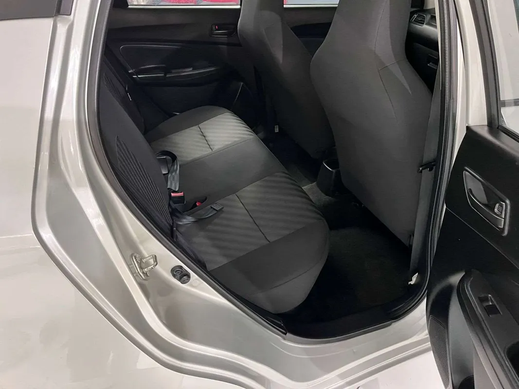 Suzuki Swift 1.2 GA - Image 7
