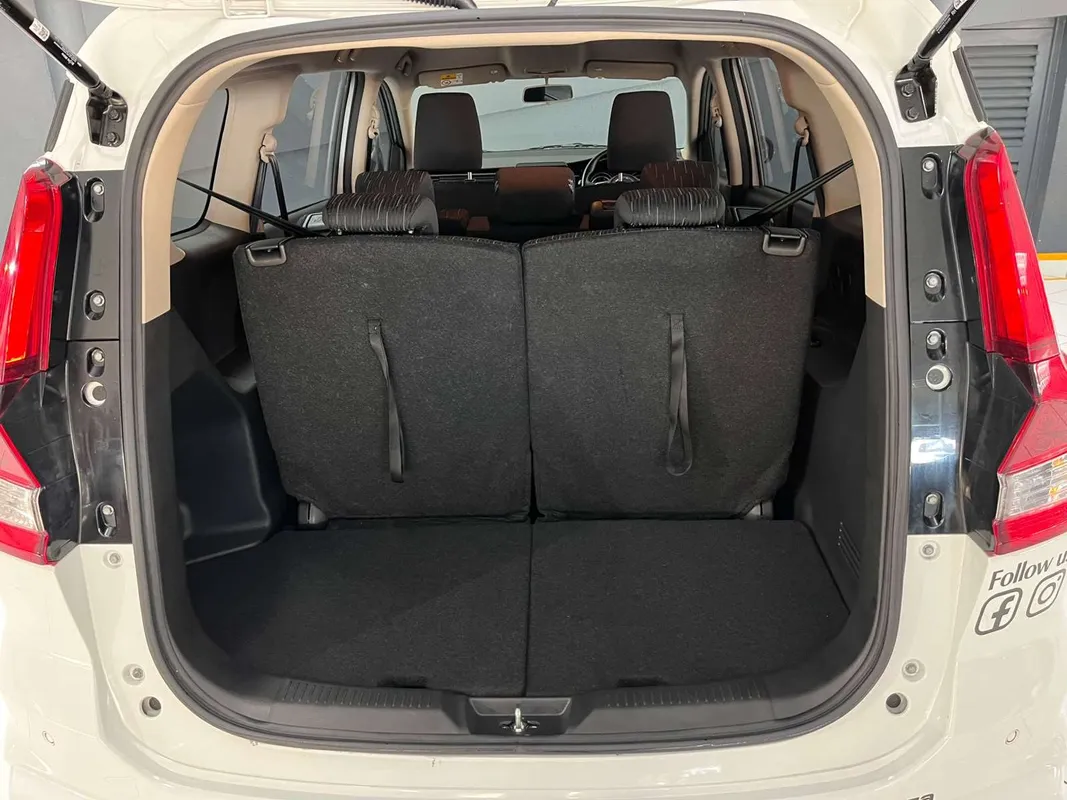 Suzuki Ertiga 1.5 GL MT - Image 9