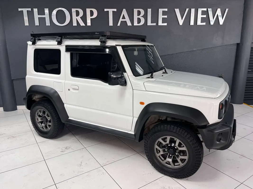 Suzuki Jimny 1.5 GLX MT