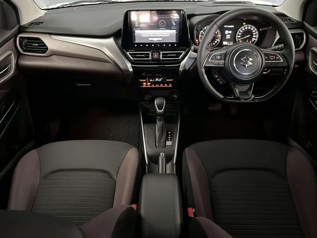 Suzuki Fronx 1.5 GL 4AT - Image 4