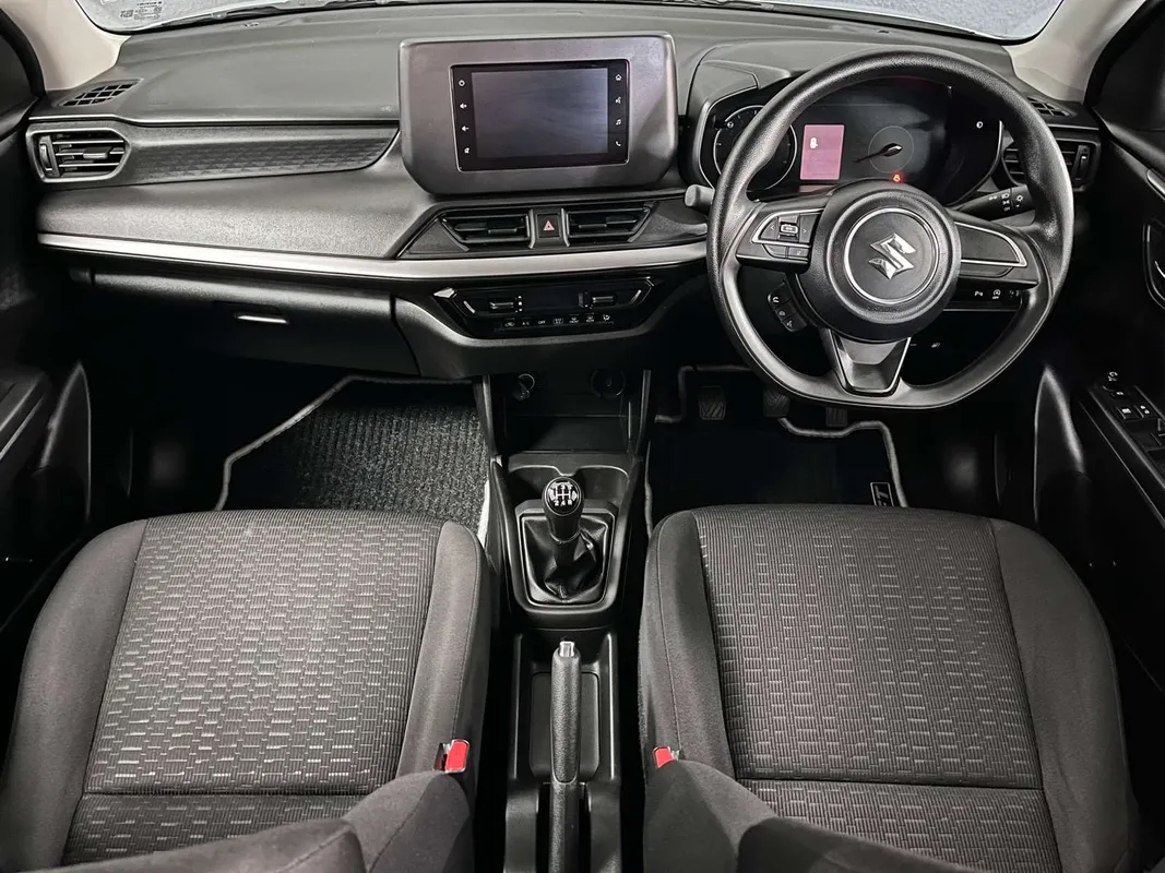 Suzuki Swift 1.2 GL+ MT - Image 8