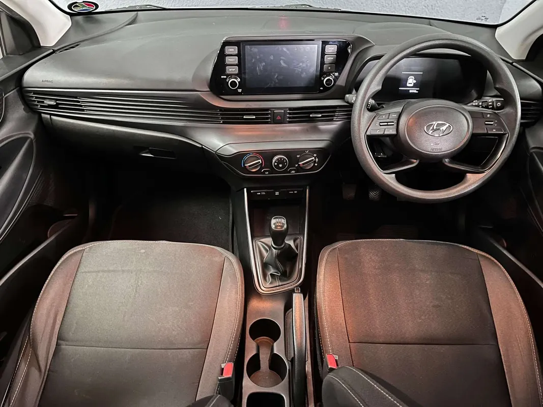 Hyundai i20 1.2 Motion - Image 8