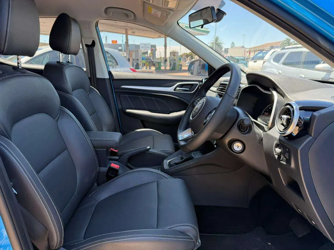 MG ZS 1.5L 4AT Luxury - Image 6