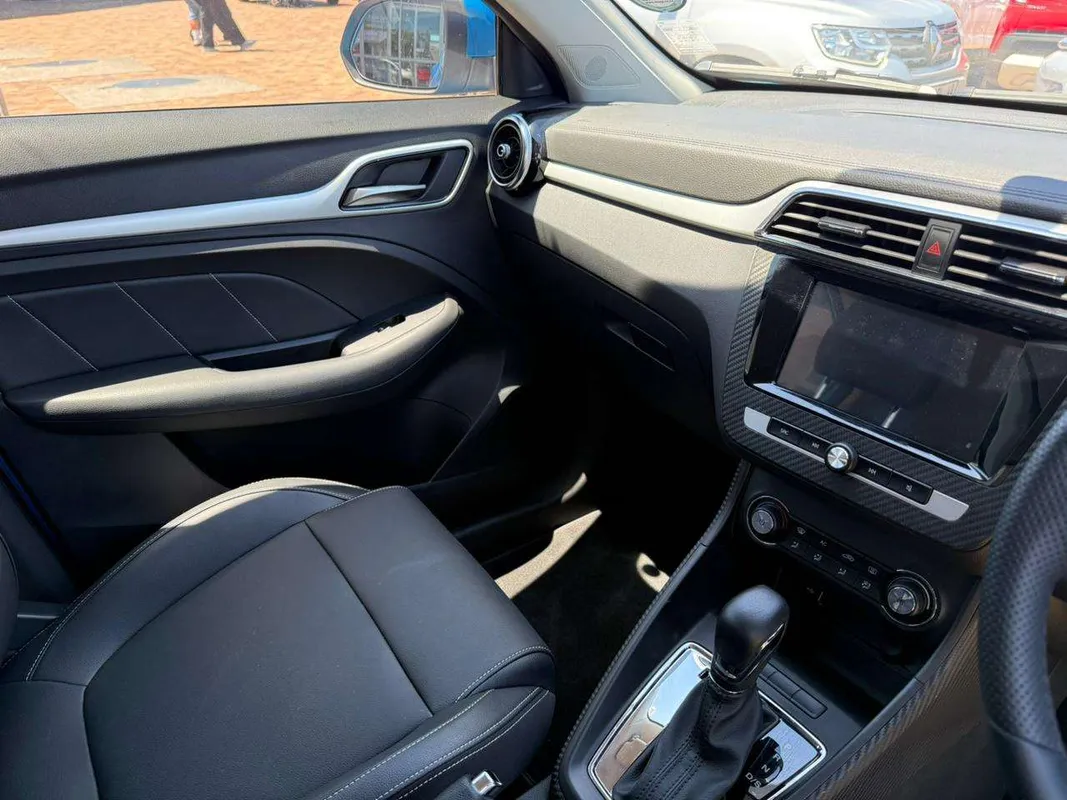 MG ZS 1.5L 4AT Luxury - Image 7