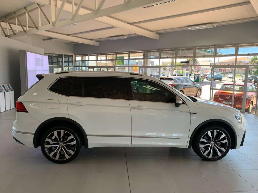 Volkswagen Tiguan Allspace 2.0TSI 4Motion Highline - Image 6