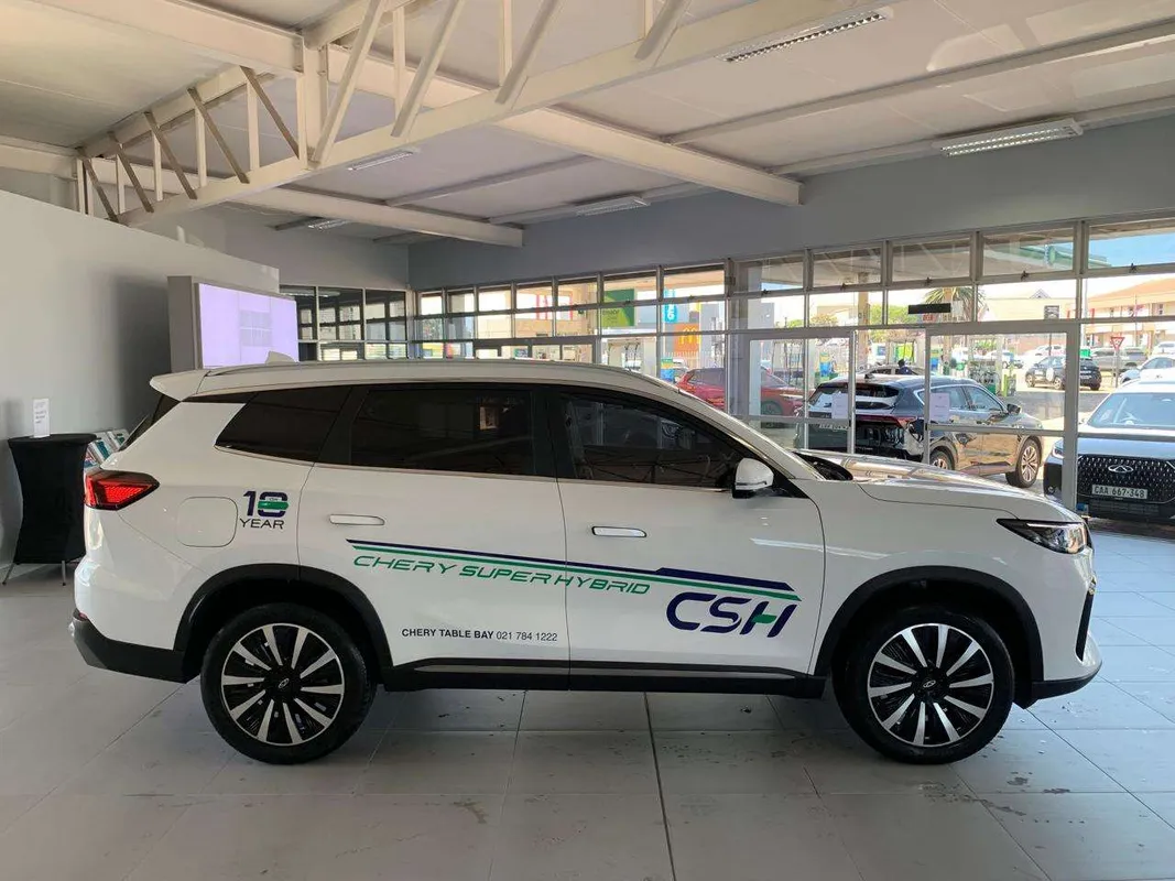 Chery Tiggo 8 1.5T CSH Apex DHT (PHEV) - Image 4