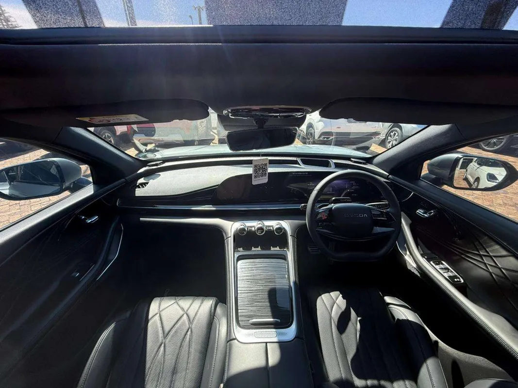 OMODA C9 1.5T AWD PHEV - Image 10