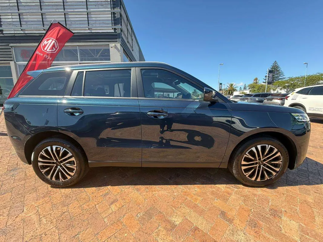 JAECOO J5 1.5T Inferno - Image 5