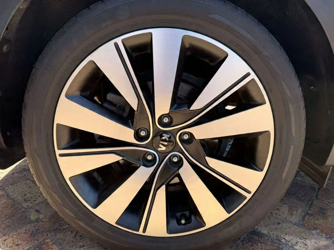 Kia Sportage 2.0CRDi SX AWD - Image 6