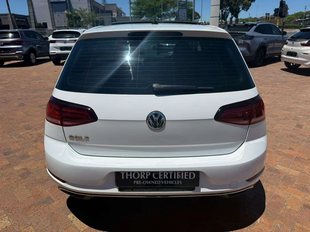 Volkswagen Golf 1.4 TSI Comfortline DSG - Image 3