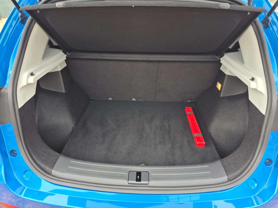 MG ZS 1.5L 4AT Comfort - Image 11