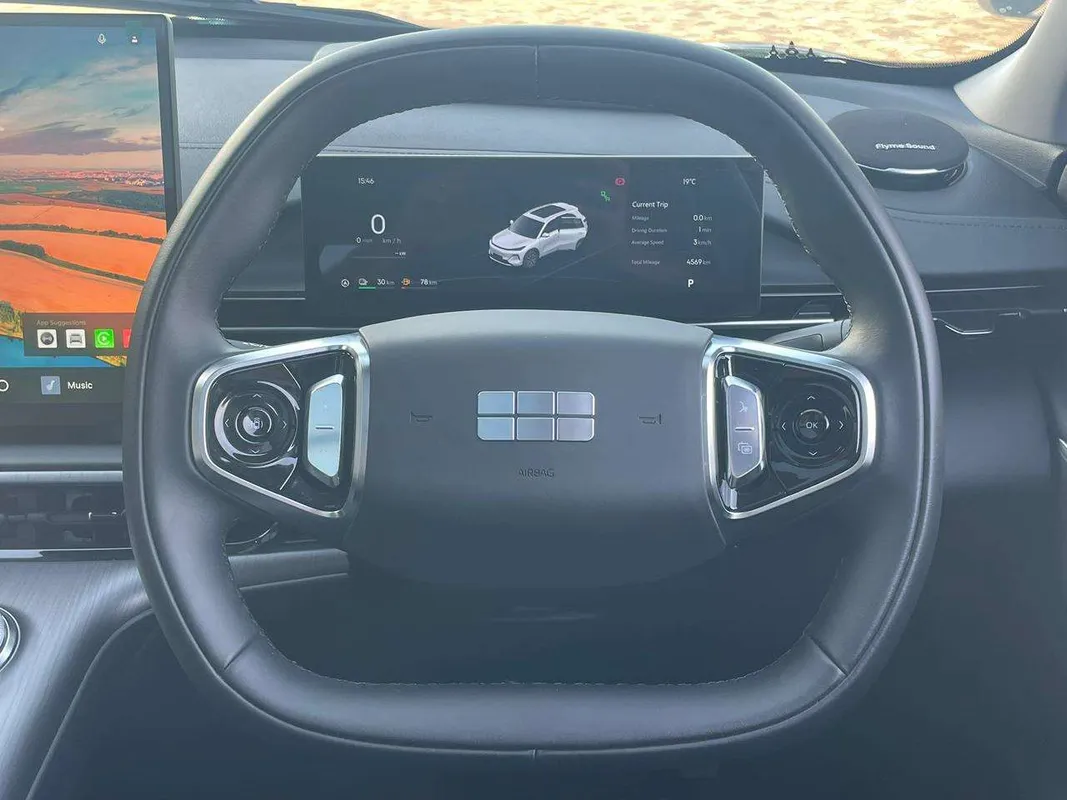 Geely E5 EM-i Apex - Image 16