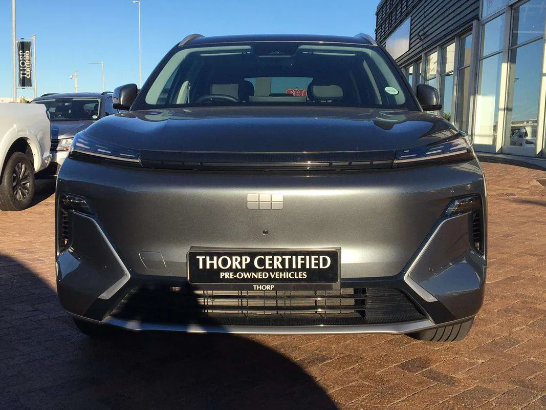 Geely E5 EM-i Apex - Image 4