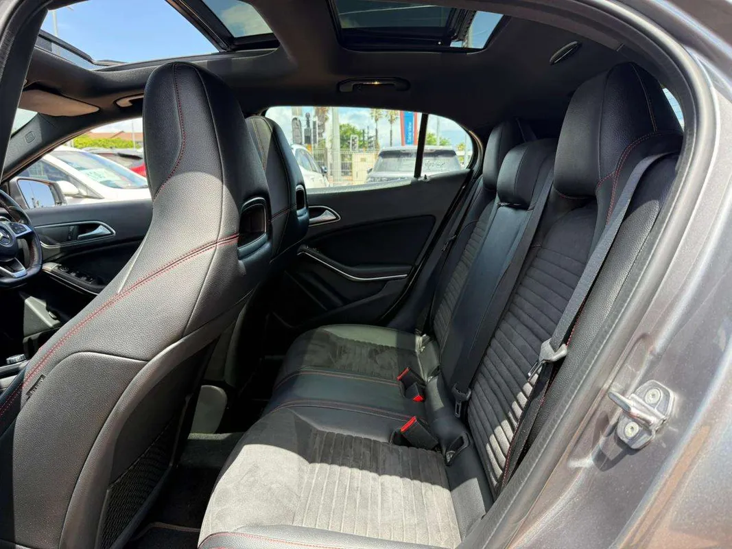 Mercedes-Benz GLA200 auto - Image 9