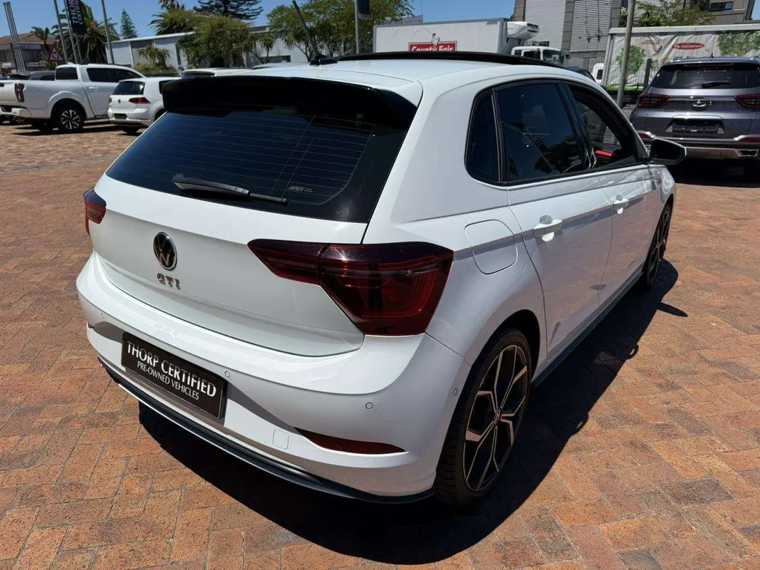 Volkswagen Polo 2.0 GTI DSG - Image 5