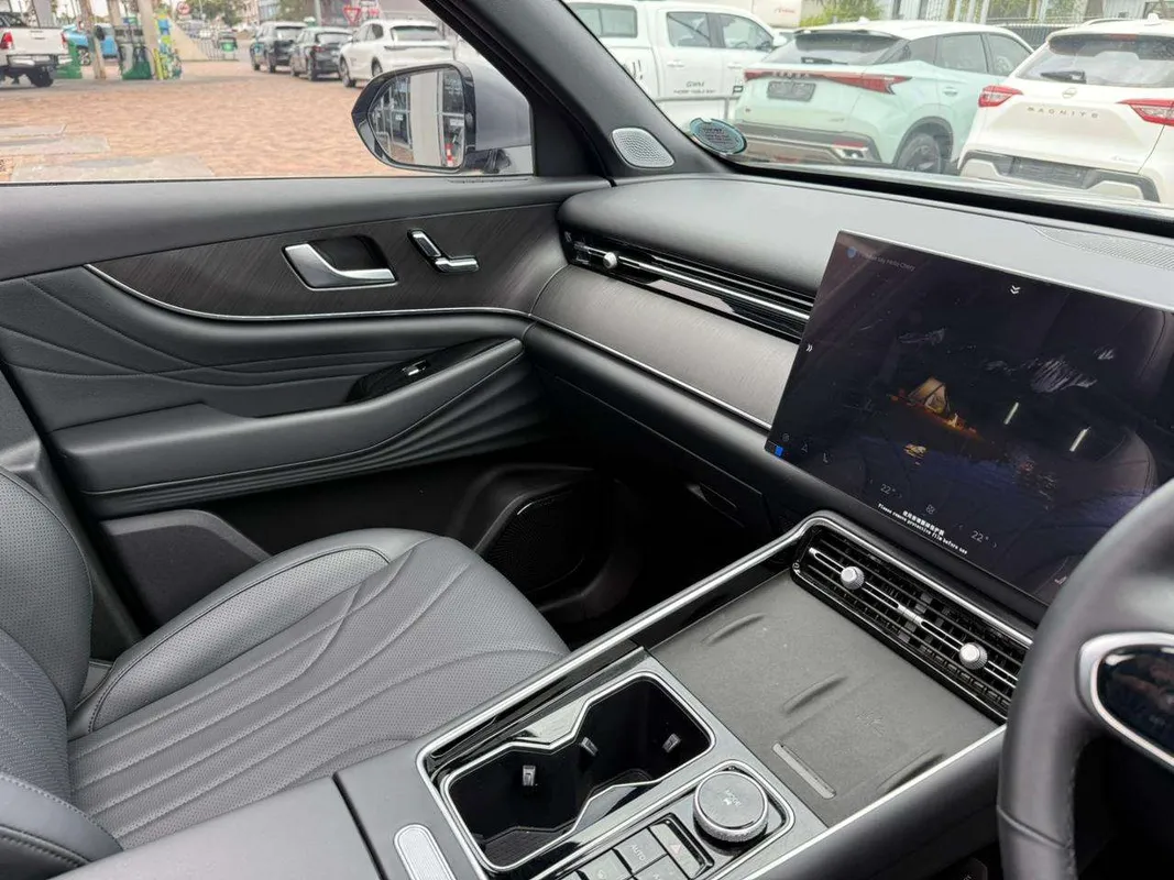 Chery Tiggo 9 1.5T CSH Vanguard AWD (PHEV) - Image 8