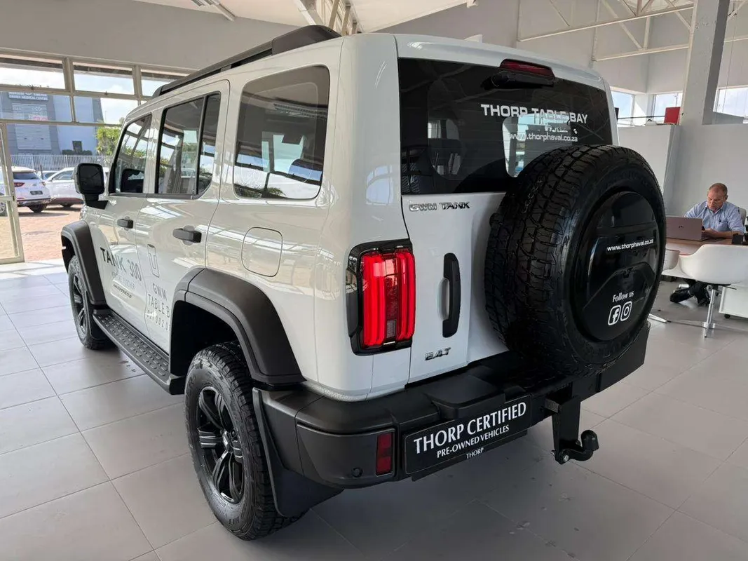 GWM Tank 300 2.4TD 9AT Luxury - Image 3