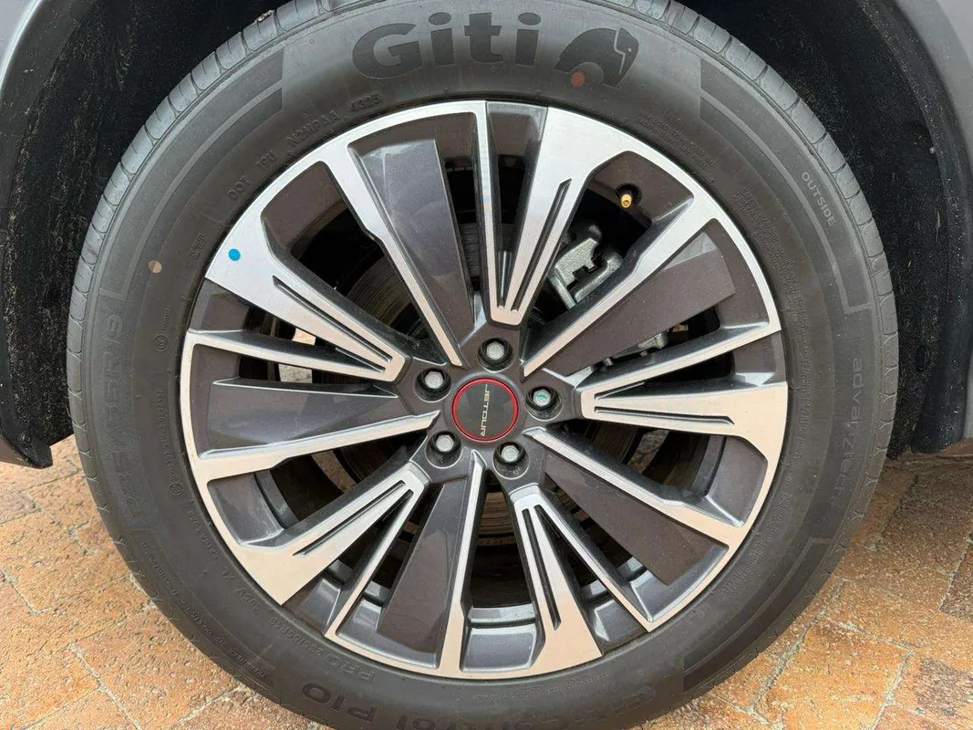 Jetour X70 Plus 1.5T Deluxe - Image 6