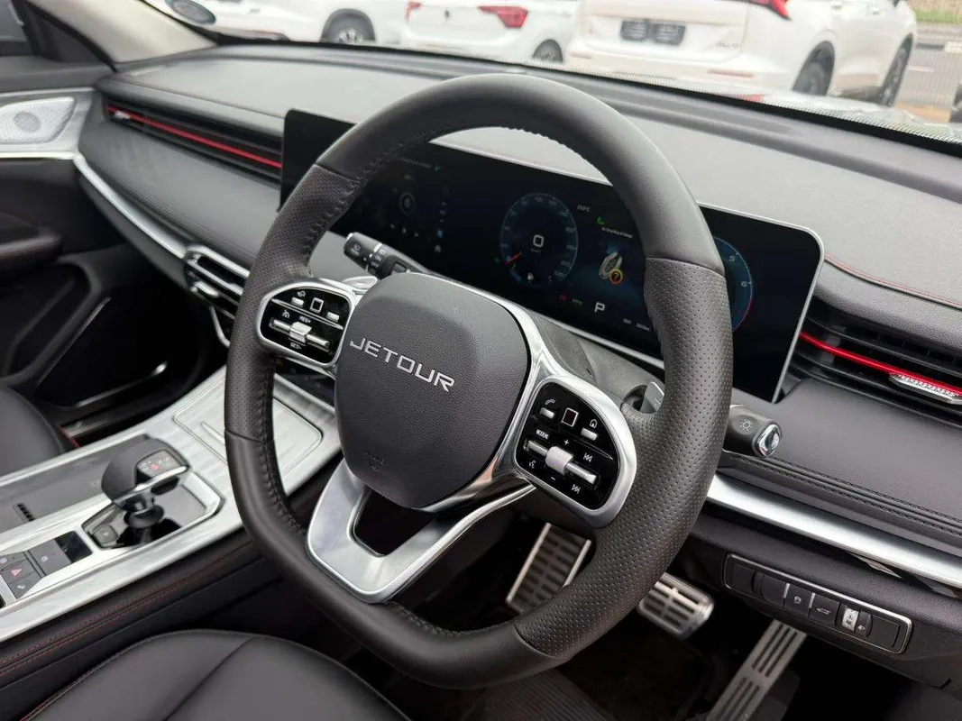 Jetour X70 Plus 1.5T Deluxe - Image 7