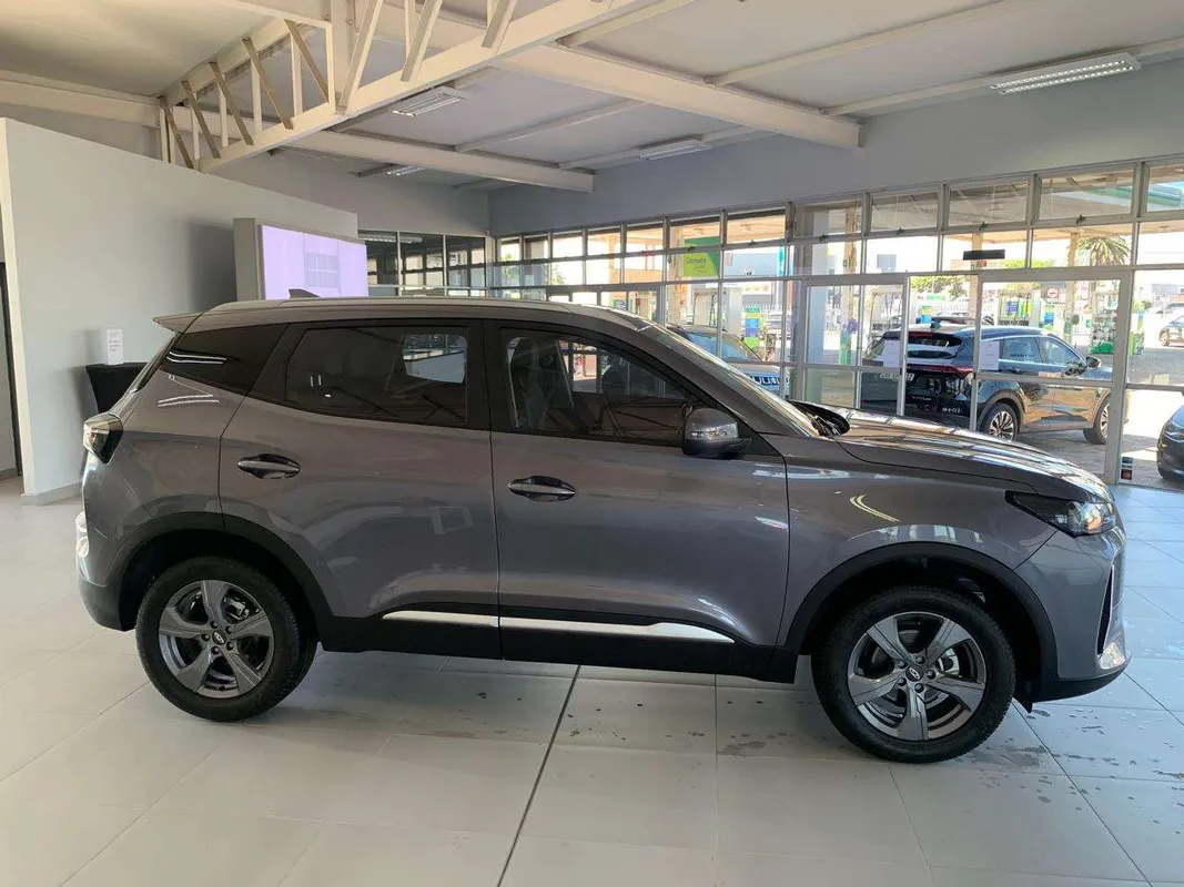 Chery Tiggo 4 Cross 1.5T ME DCT - Image 3