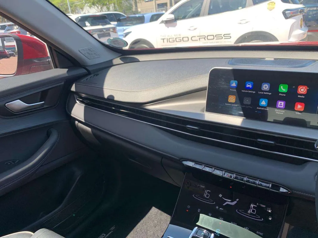 Chery Tiggo 4 Cross 1.5 HEV Elite DHT - Image 8