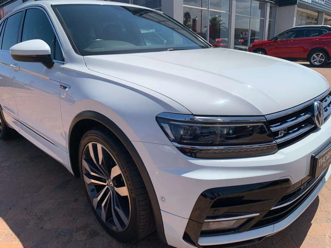 Volkswagen Tiguan 2.0 TSI Highline 4Motion DSG - Image 2