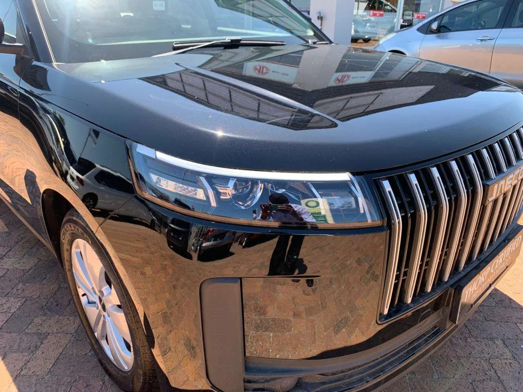 JAECOO J5 1.5T Vortex - Image 2