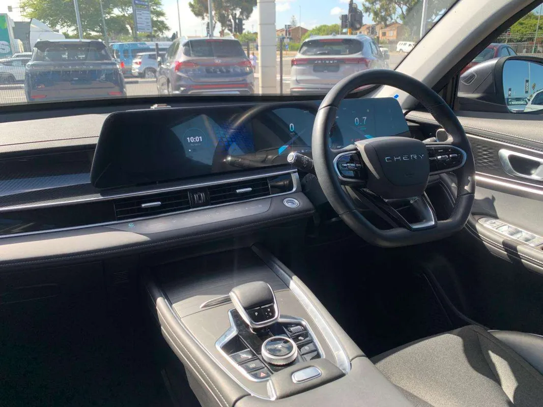 Chery Tiggo 7 Pro Max 1.6T Premium 2WD - Image 2