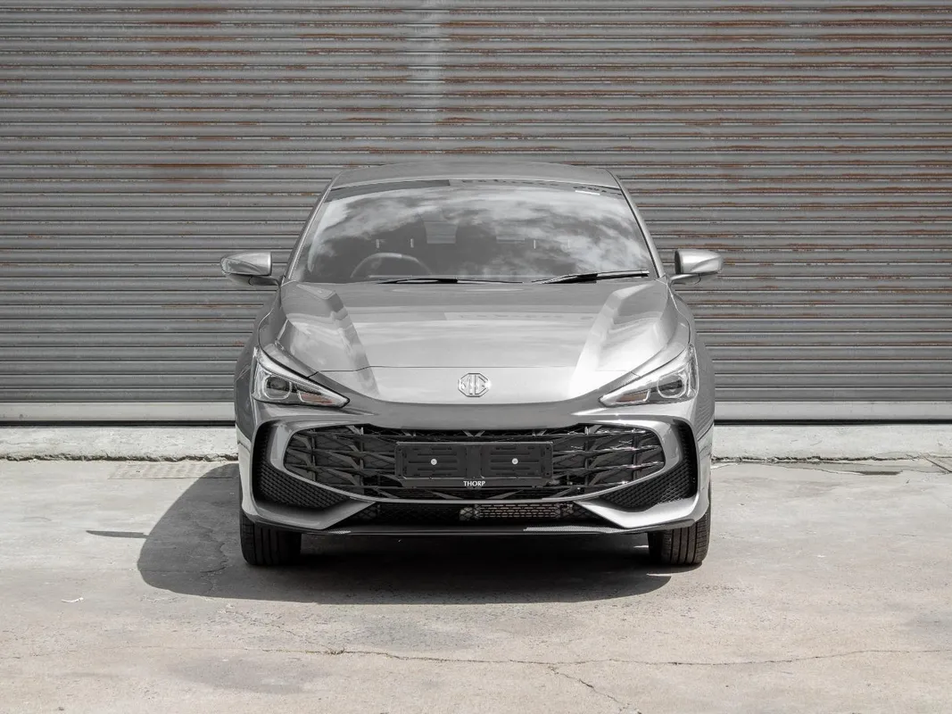 MG3 1.5L MT Comfort - Image 2