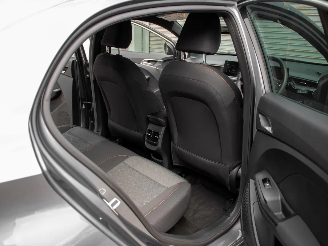 MG3 1.5L Hybrid+ - Image 19