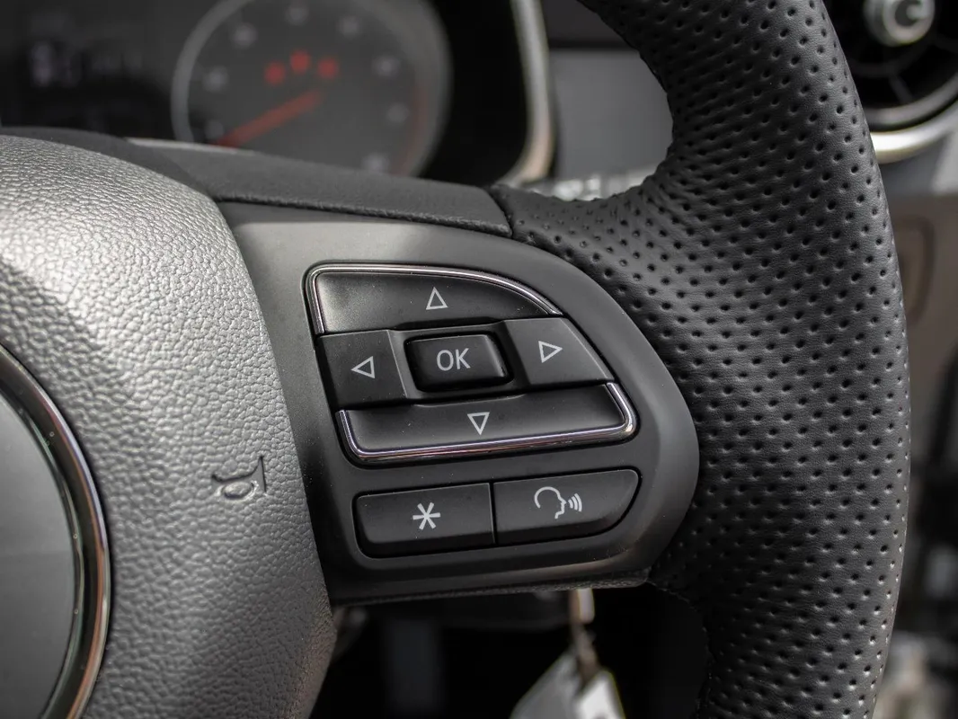 MG ZS 1.5L 4AT Comfort - Image 19