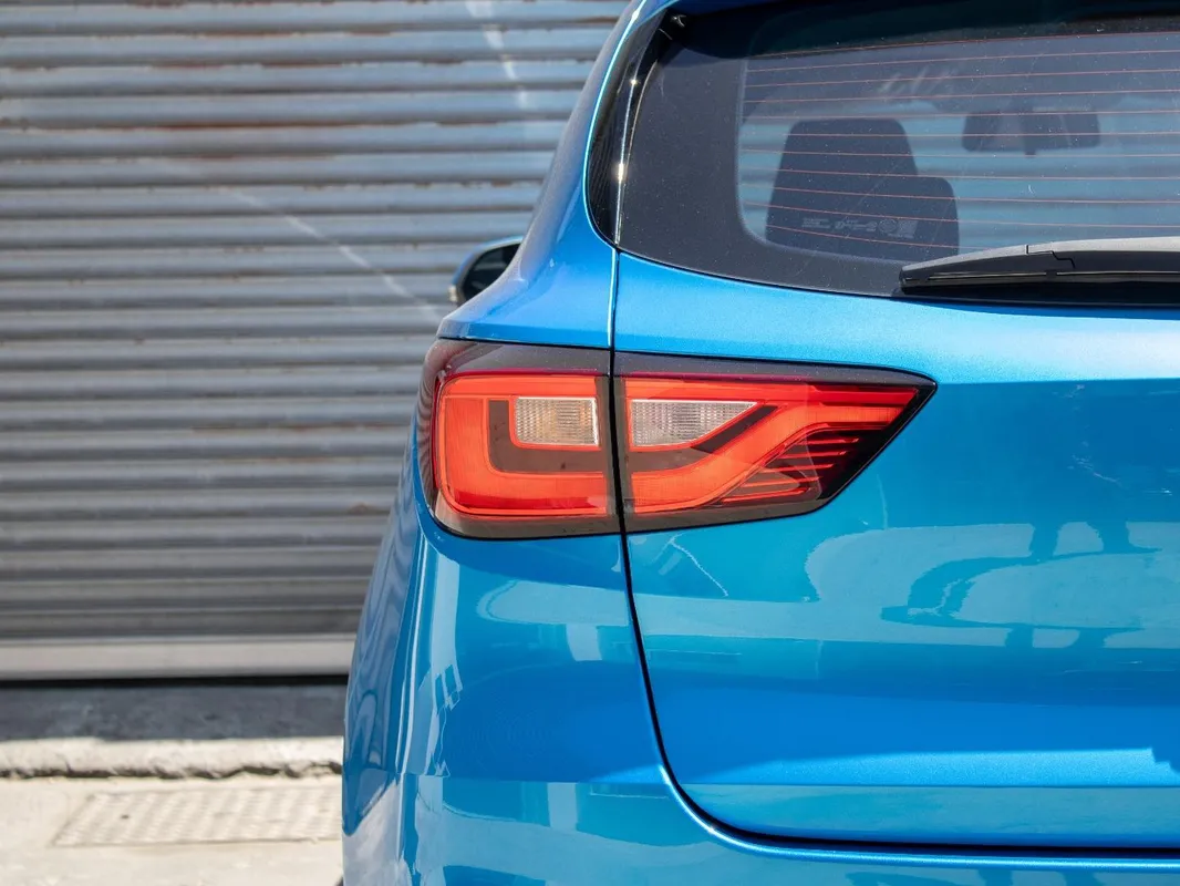 MG ZS 1.5L 4AT Luxury - Image 22