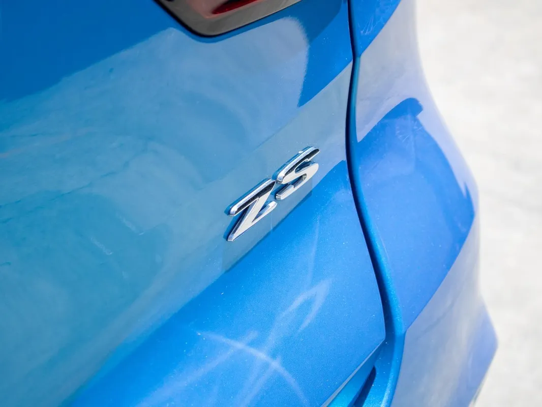 MG ZS 1.5L 4AT Luxury - Image 6