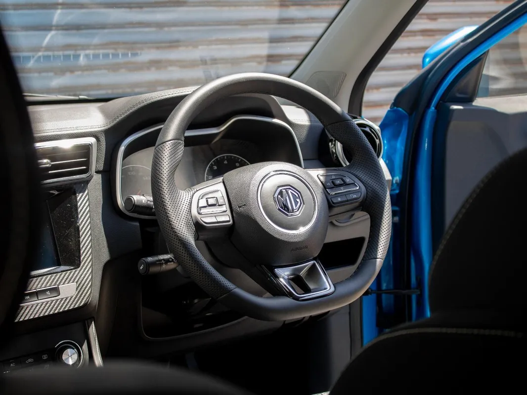 MG ZS 1.5L 4AT Luxury - Image 7