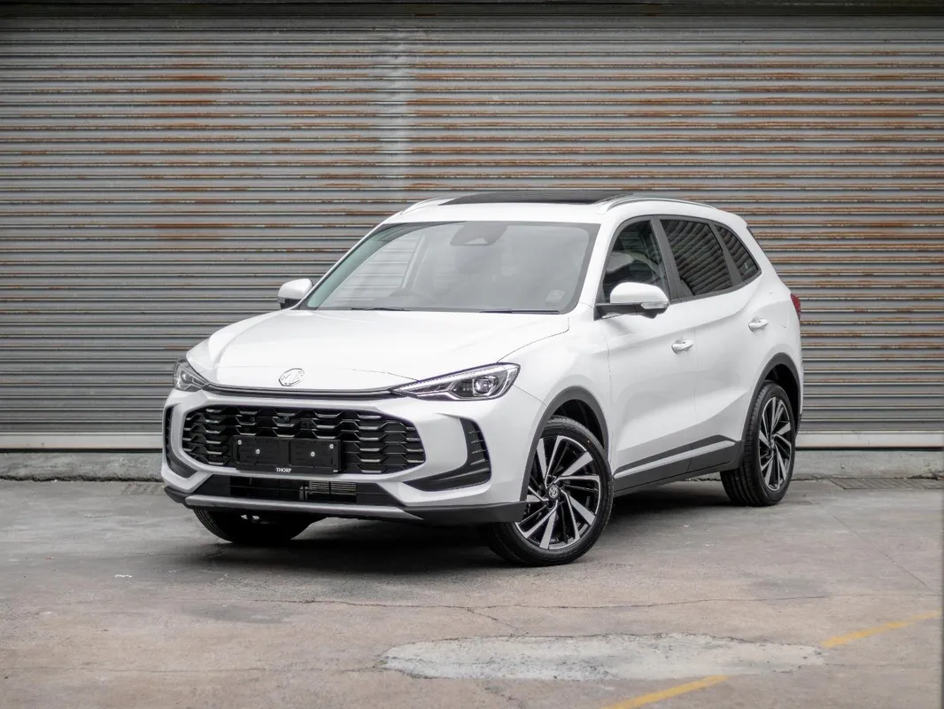 MG ZS Pro 1.5T CVT Comfort - Image 1