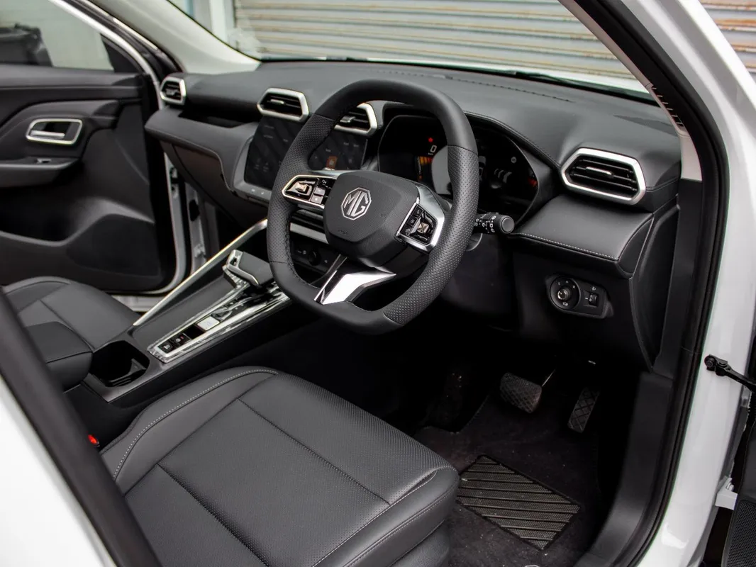 MG ZS Pro 1.5T CVT Comfort - Image 20