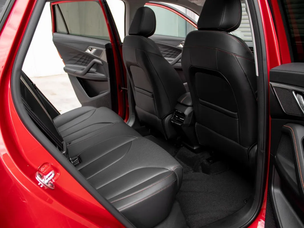 MG HS 1.5T DCT Comfort - Image 11