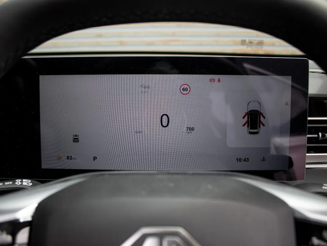 MG HS 1.5T DCT Luxury - Image 12