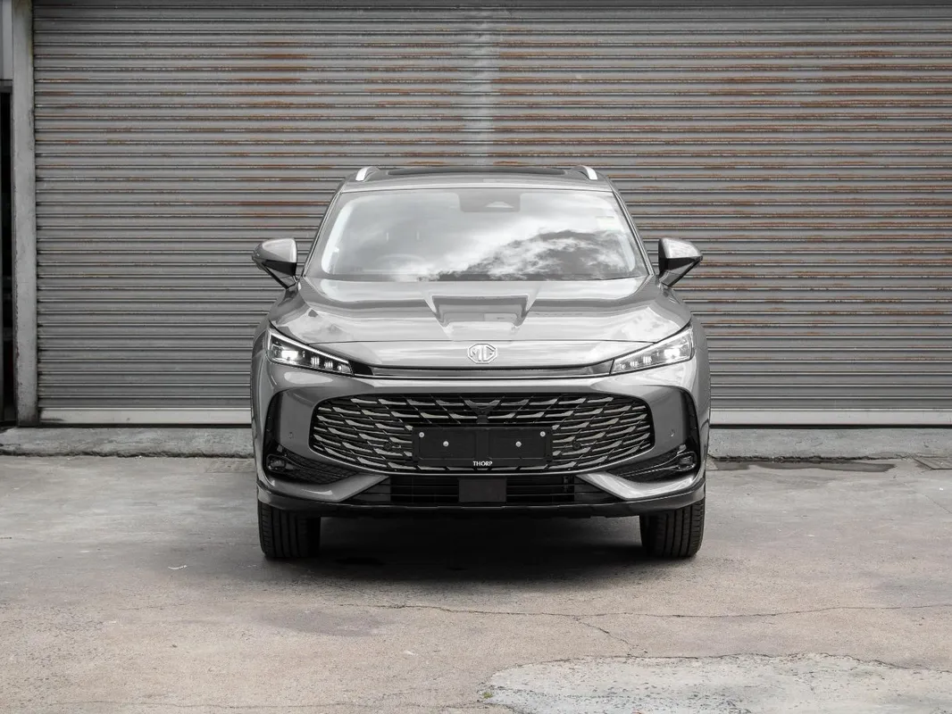 MG HS 1.5T DCT Luxury - Image 2